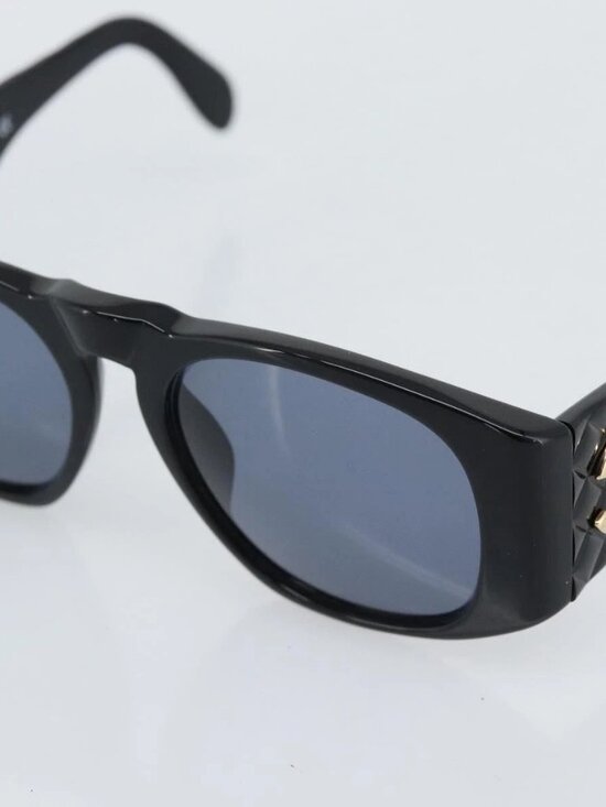 CHANEL Sunglasses Plastic Black Gold CC Auth bs35953 main image 3